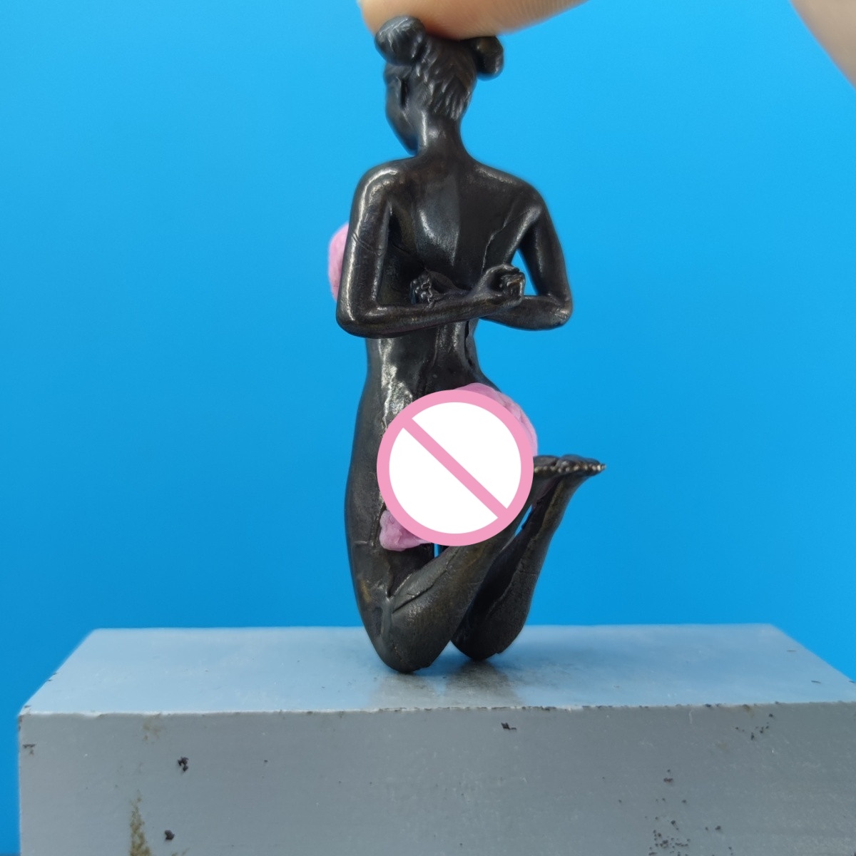 Vintage messing knielende vrou - Vintage Collectible Figures recensie en prijs