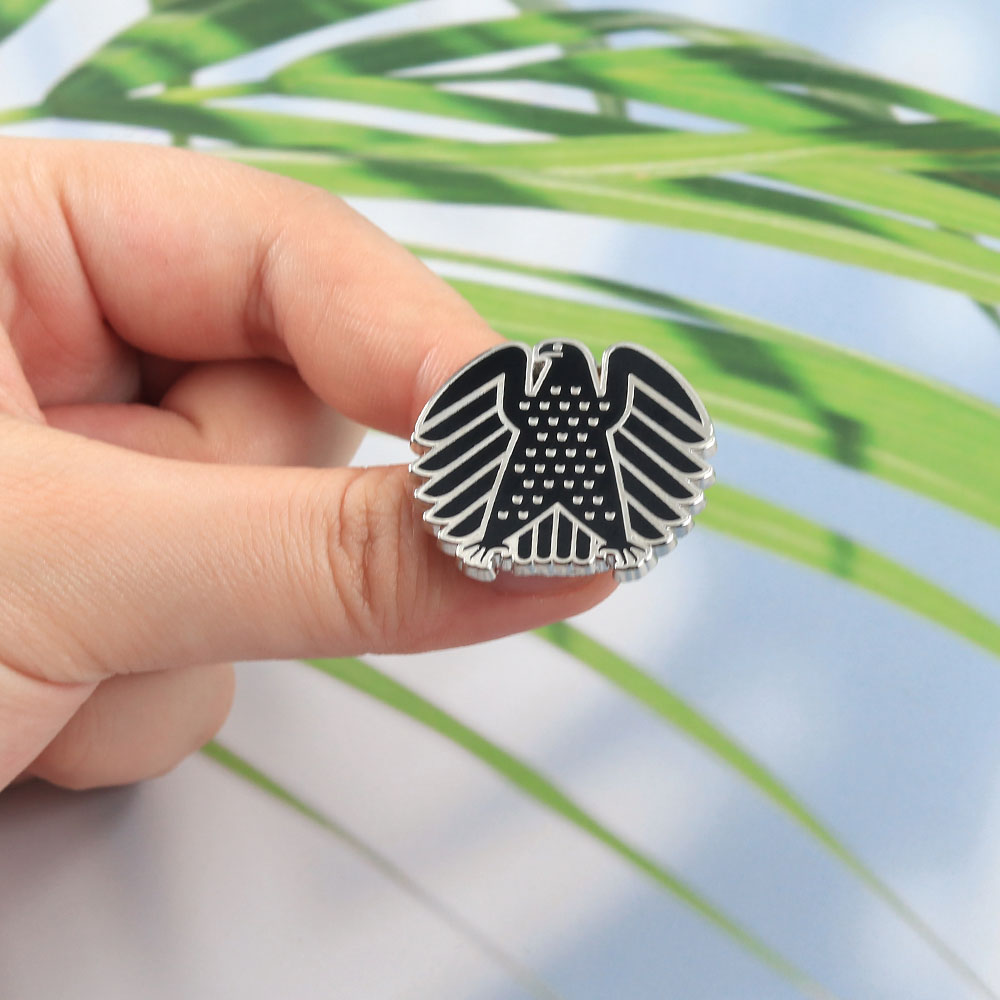 Duitse federale Black Hawk bro - Collectible Vintage Brooches recensie en prijs